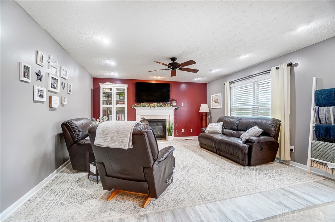 562 Jodee Drive, Xenia, Ohio image 14