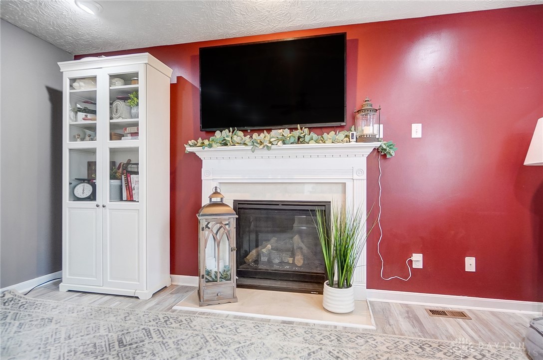 562 Jodee Drive, Xenia, Ohio image 16