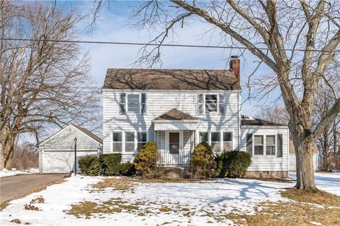 Photo of 6235 Studebaker Road, Tipp City, OH 45371 (MLS # 952232)