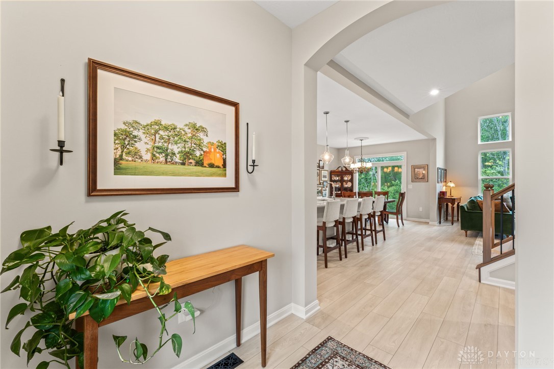 1584 Bur Oak Drive