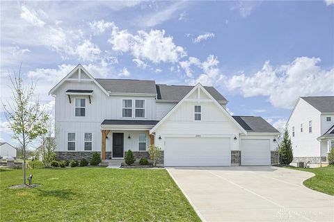 Photo of 6955 Briarcliff Court, Hamilton Twp, OH 45039 (MLS # 957173)