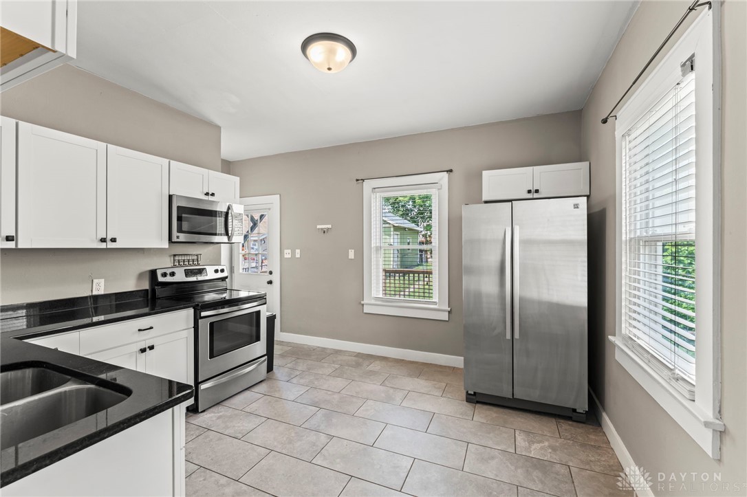 819 E Maple Avenue, Miamisburg, Ohio image 13