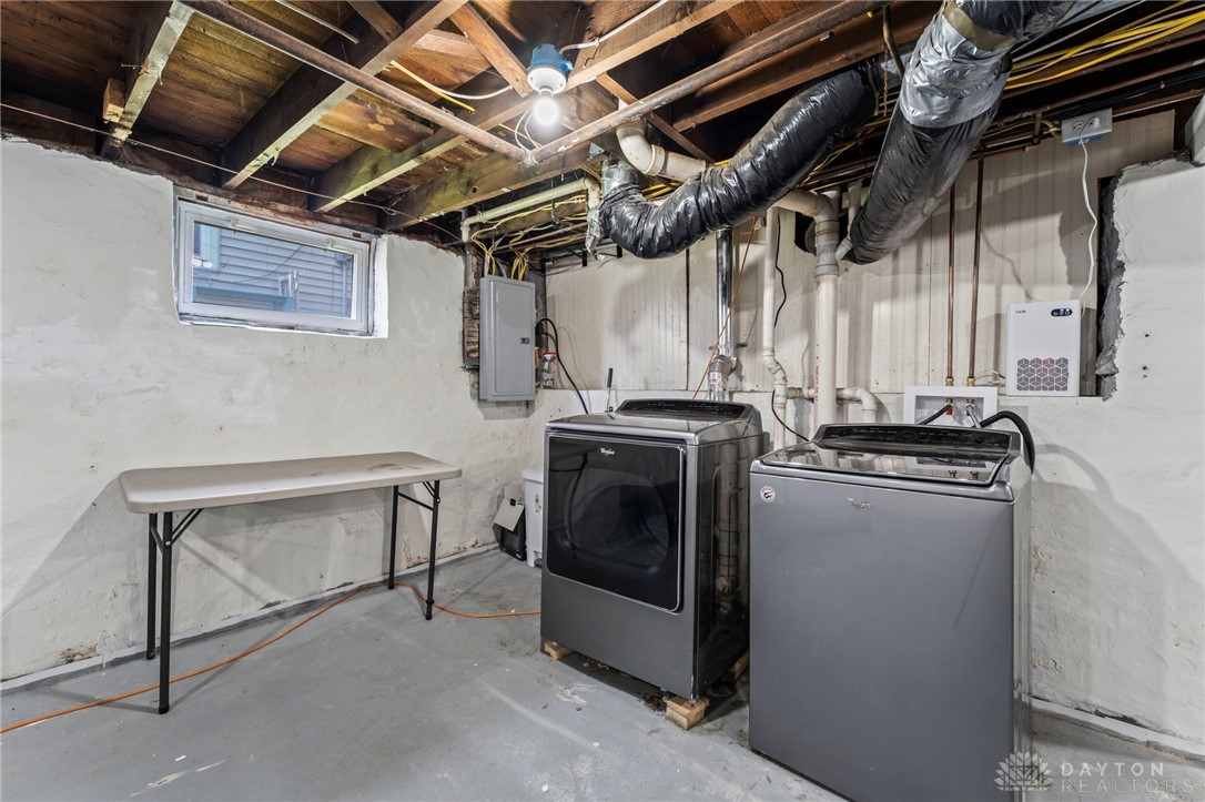 819 E Maple Avenue, Miamisburg, Ohio image 36