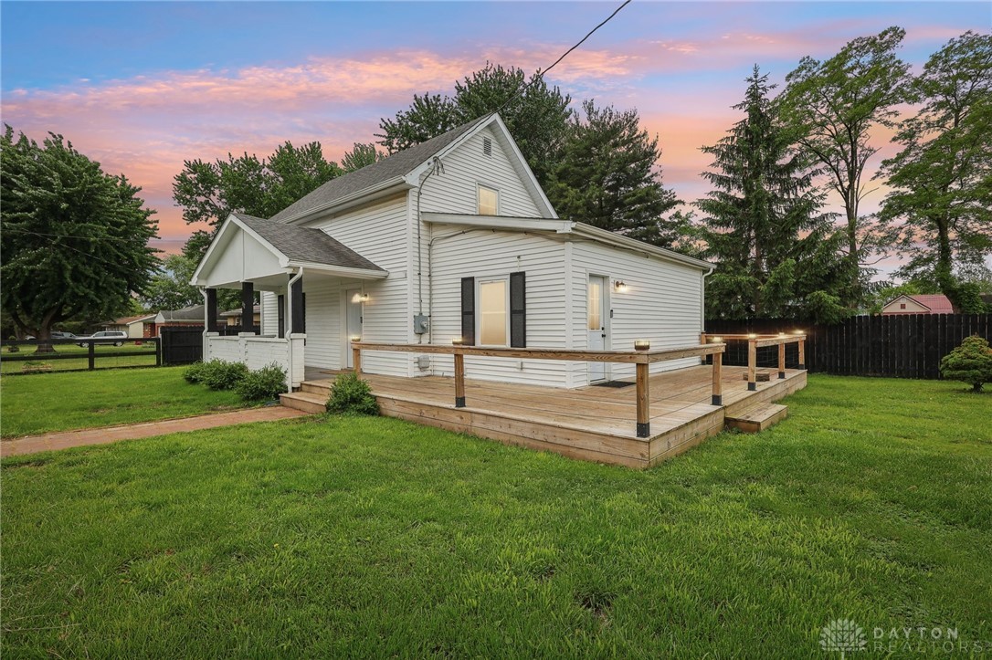 112 S Supinger Avenue, Blanchester, Ohio image 1