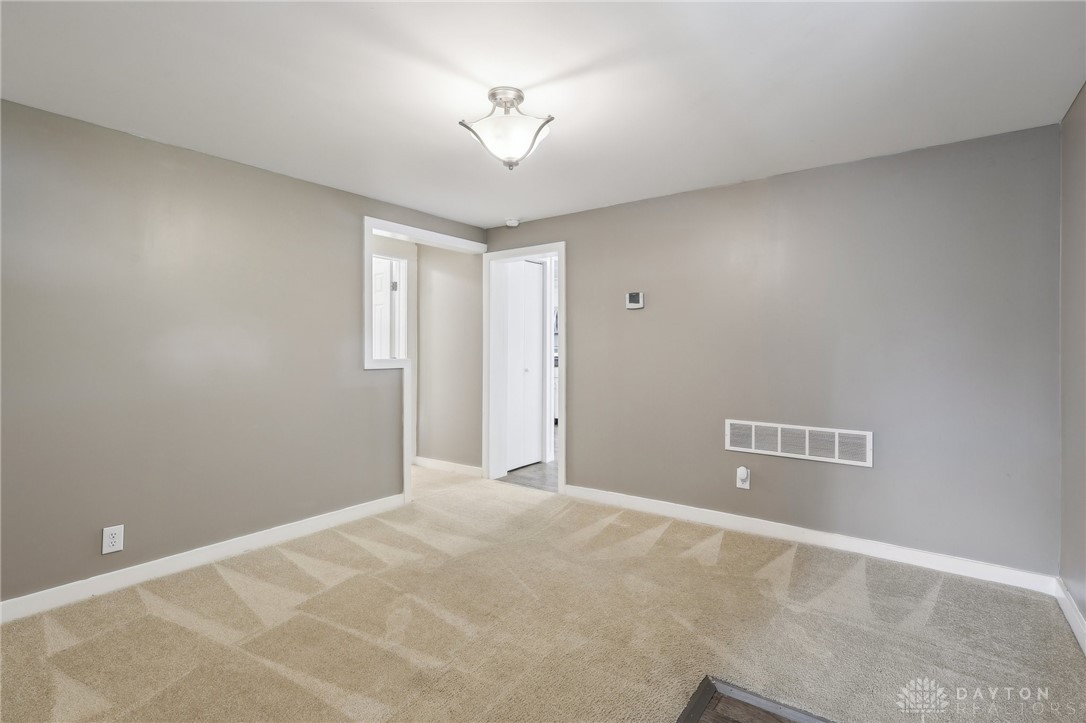 112 S Supinger Avenue, Blanchester, Ohio image 22
