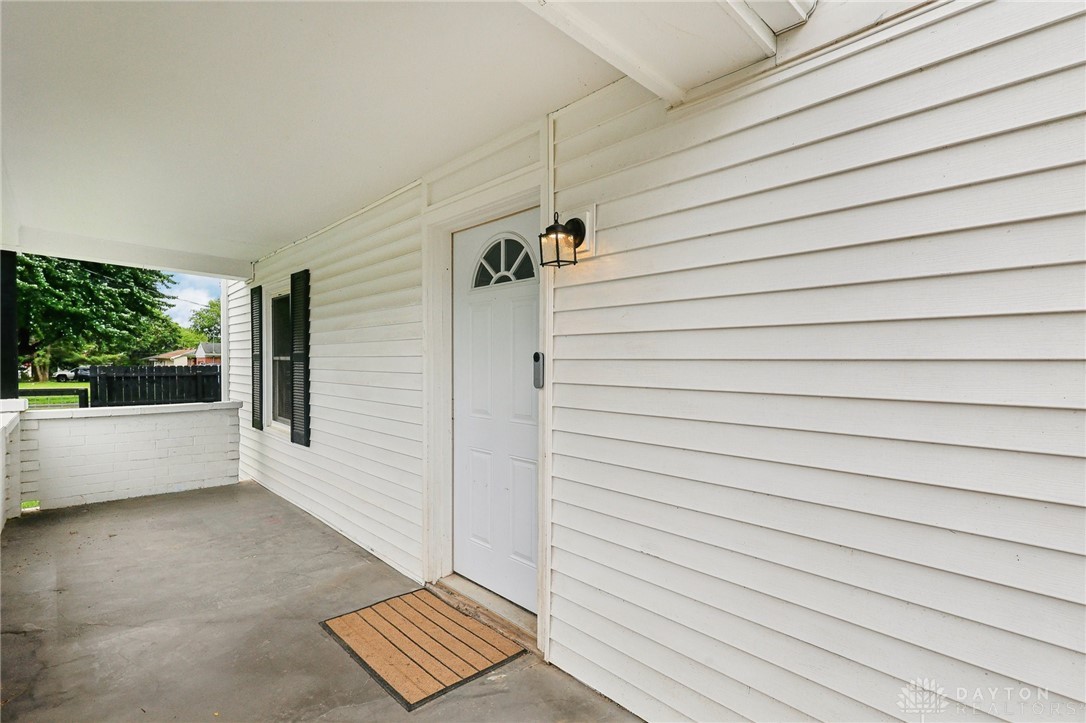 112 S Supinger Avenue, Blanchester, Ohio image 9