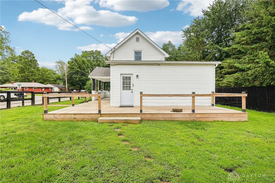 112 S Supinger Avenue, Blanchester, Ohio image 32