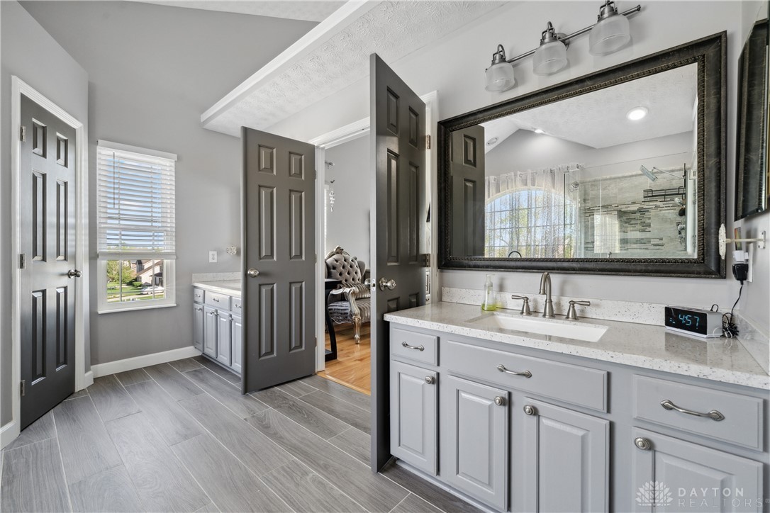 1252 Windsor Drive, Dayton, Ohio image 13