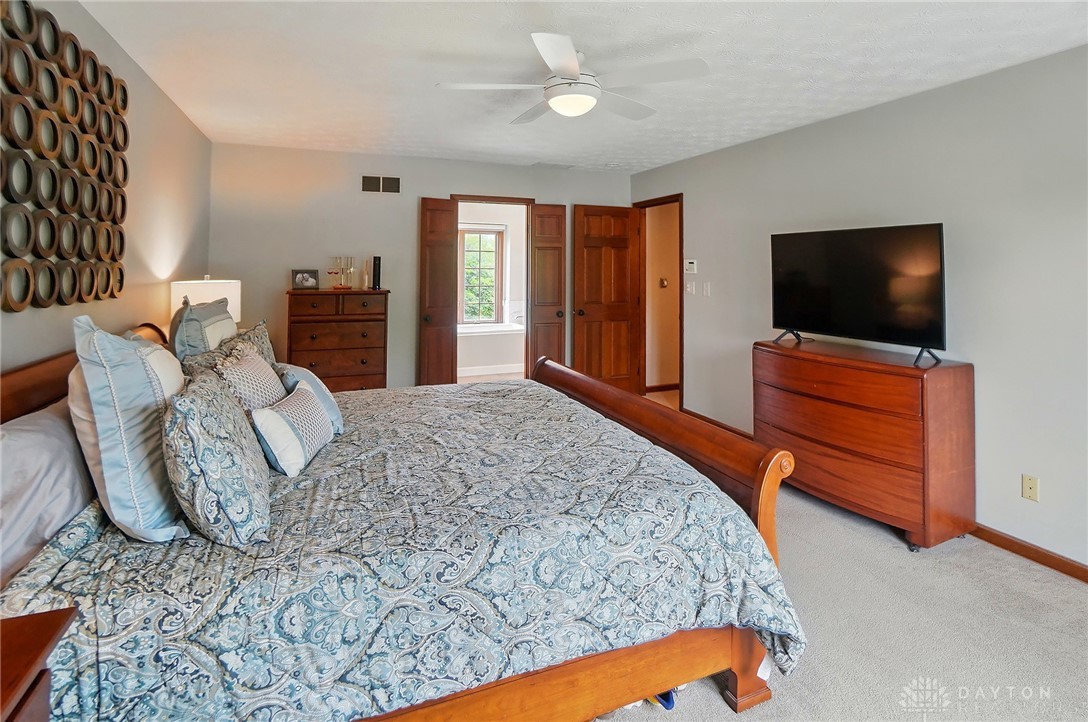 8540 Point O Woods Court, Springboro, Ohio image 47