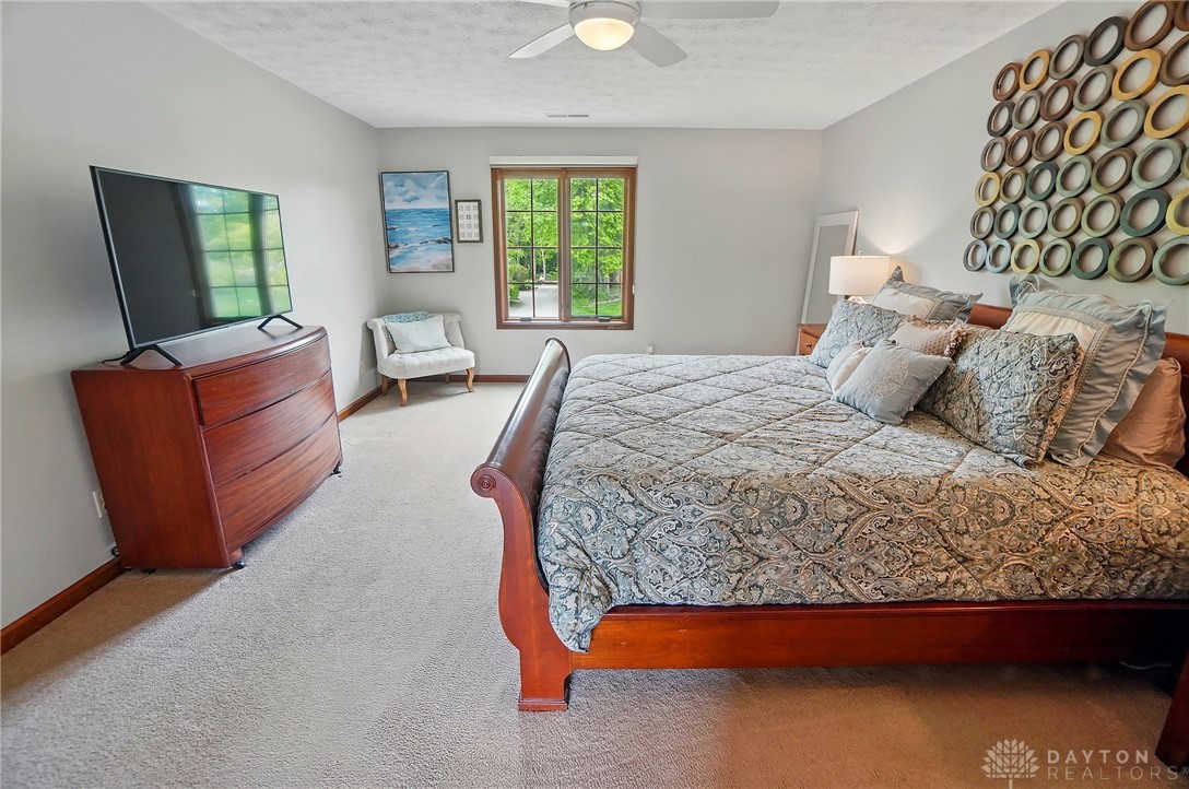8540 Point O Woods Court, Springboro, Ohio image 45