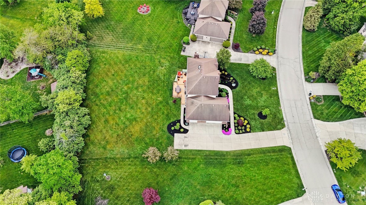 8540 Point O Woods Court, Springboro, Ohio image 3