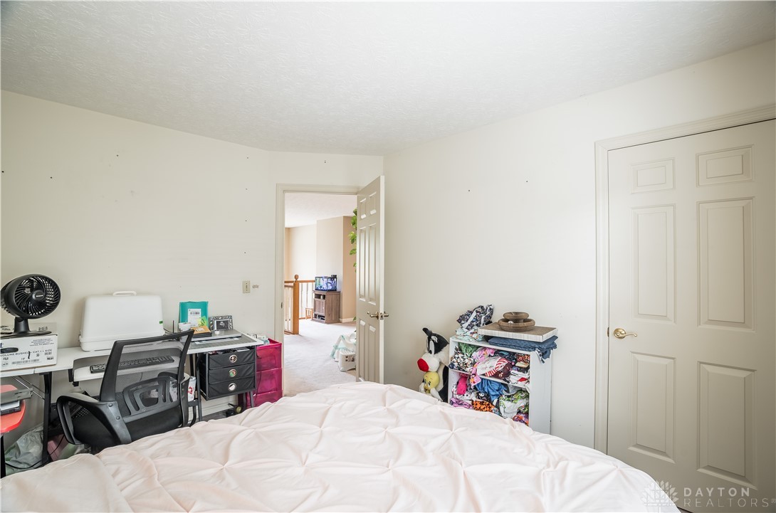 690 Golf View Court, Vandalia, Ohio image 36