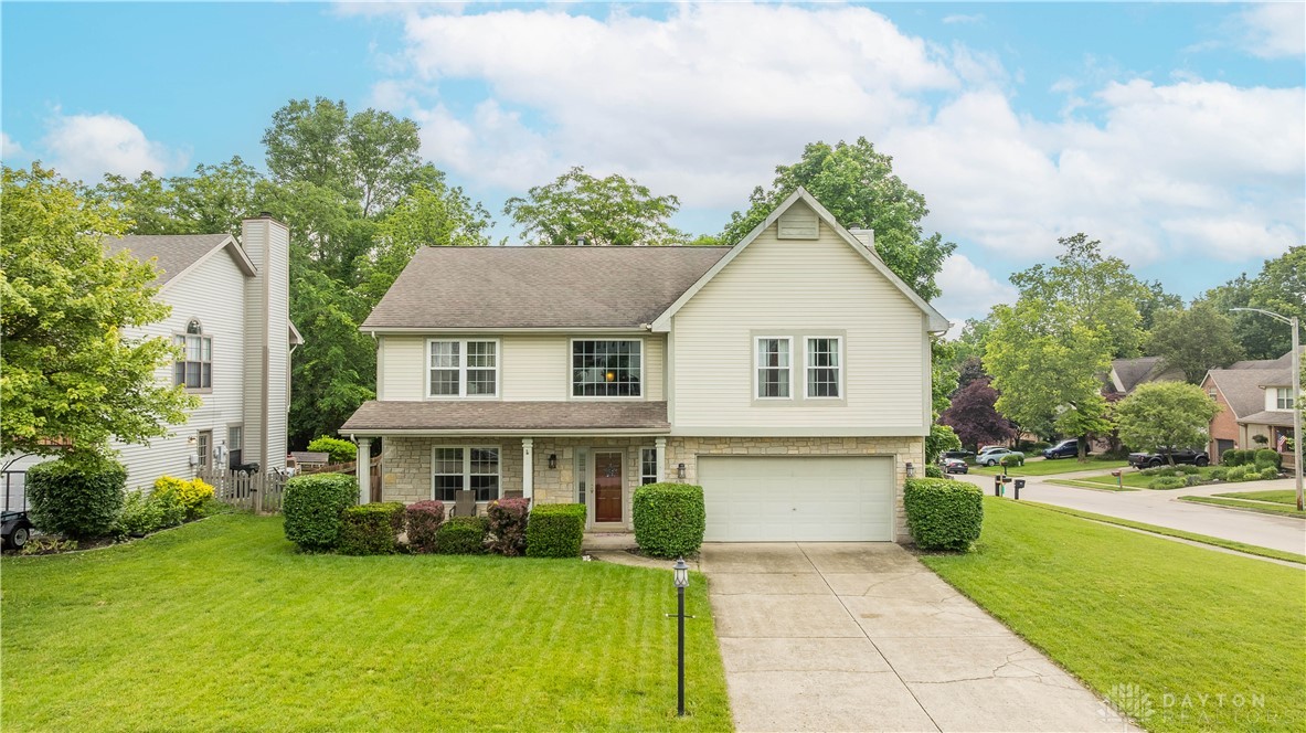 690 Golf View Court, Vandalia, Ohio image 1