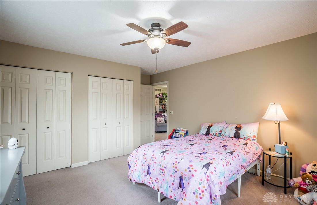690 Golf View Court, Vandalia, Ohio image 30