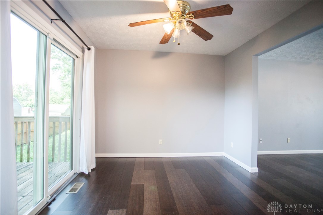 Moraine, Ohio 45439, United States, 3 Bedrooms Bedrooms, ,3 BathroomsBathrooms,Residential,Active,161477