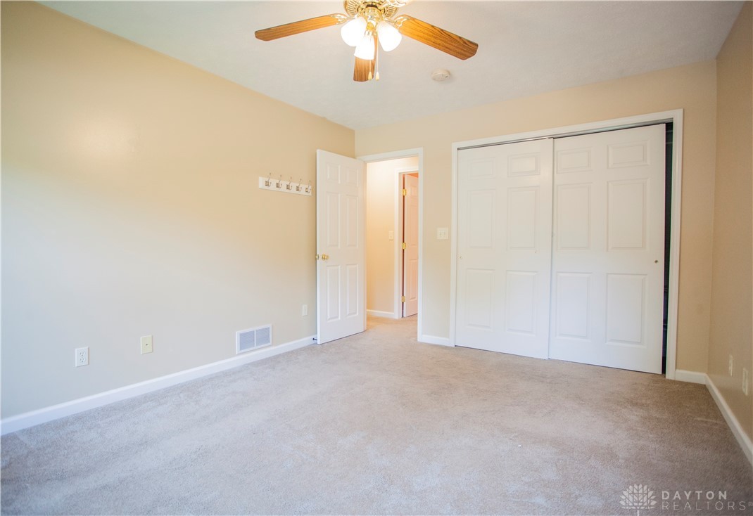 Moraine, Ohio 45439, United States, 3 Bedrooms Bedrooms, ,3 BathroomsBathrooms,Residential,Active,161477