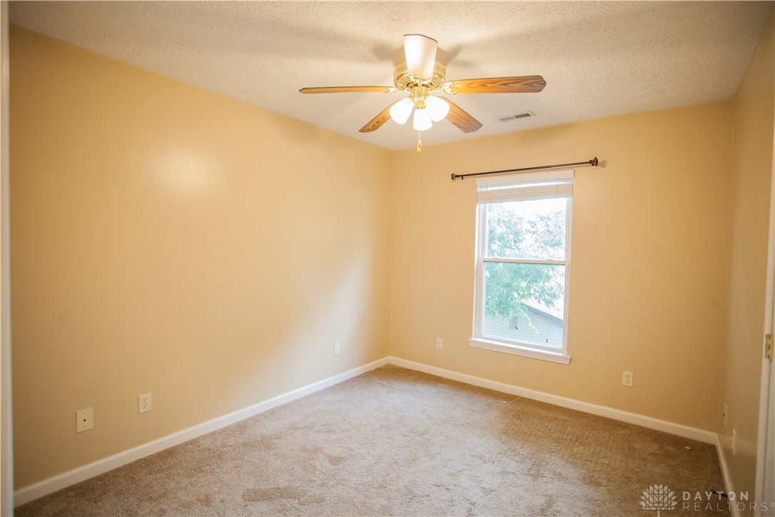 Moraine, Ohio 45439, United States, 3 Bedrooms Bedrooms, ,3 BathroomsBathrooms,Residential,Active,161477