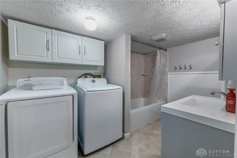 Tiny photo for 916 Jefferson Street, Troy, OH 45373 (MLS # 945308)