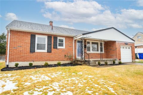 Photo of 925 Carlisle Avenue, Hamilton, OH 45013 (MLS # 949834)