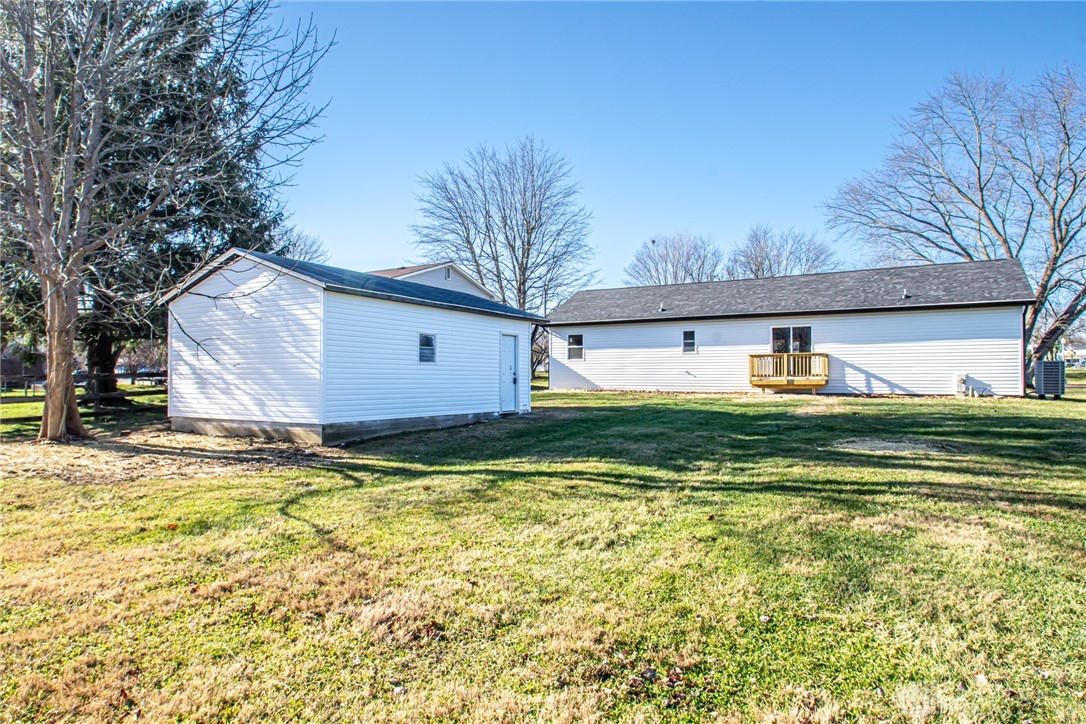 12 Lakengren Drive, Eaton, Ohio image 35