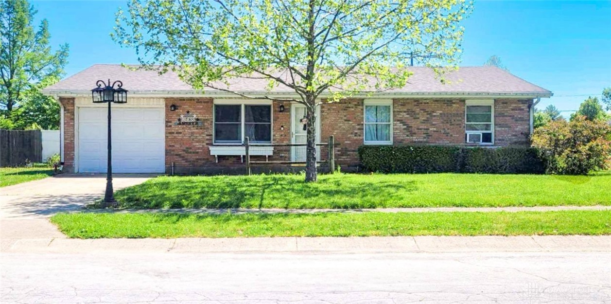 480 Shock Drive, New Lebanon, Ohio image 1