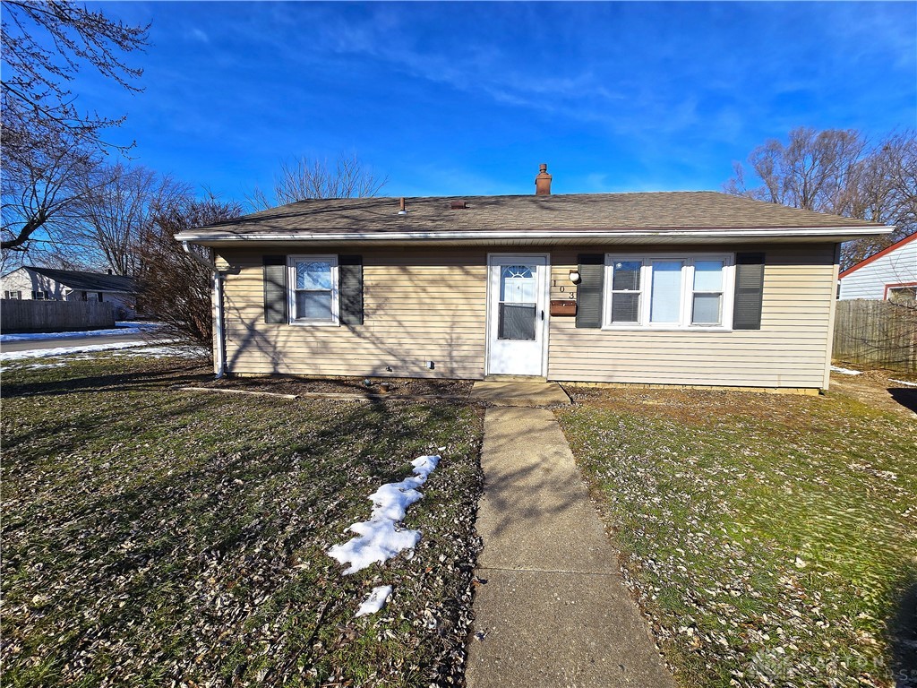 103 Fitchland Drive, Fairborn, Ohio image 2