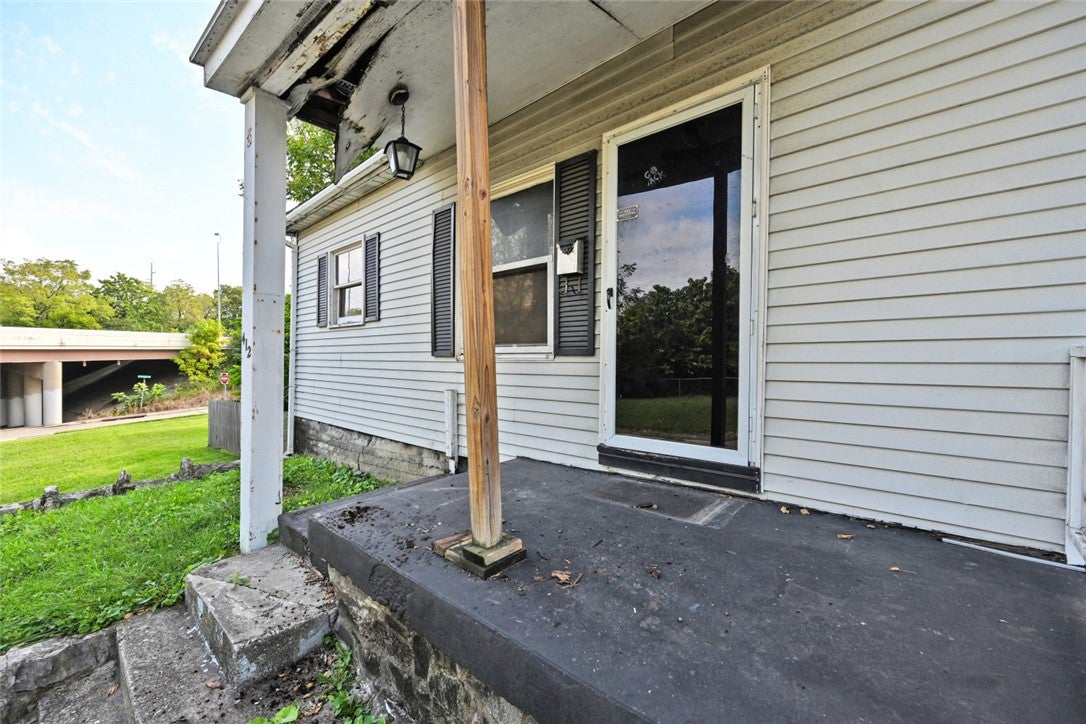 412 Livingston Avenue