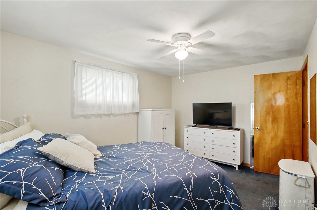 4325 Wabash Drive, Springfield, Ohio image 23