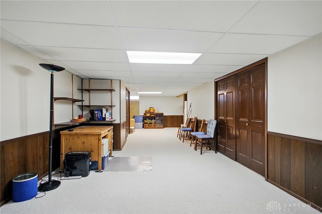 4325 Wabash Drive, Springfield, Ohio image 31