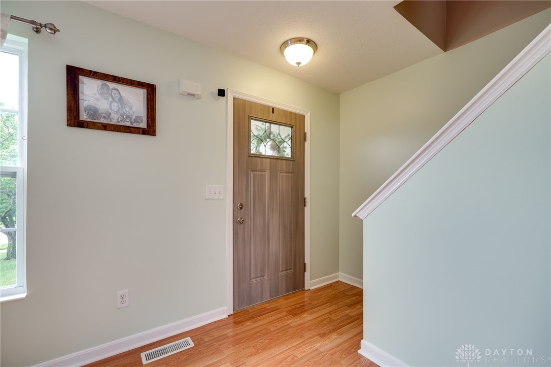 1240 Carriage Hill Lane, Hamilton, Ohio image 5