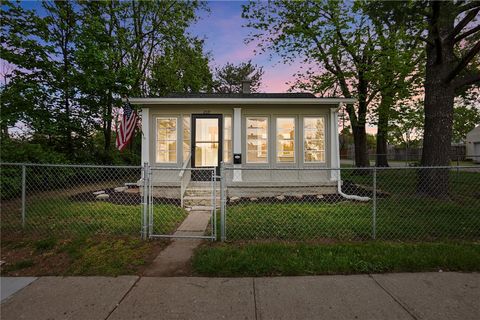 Photo of 209 Greene Street, Fairborn, OH 45324 (MLS # 956857)