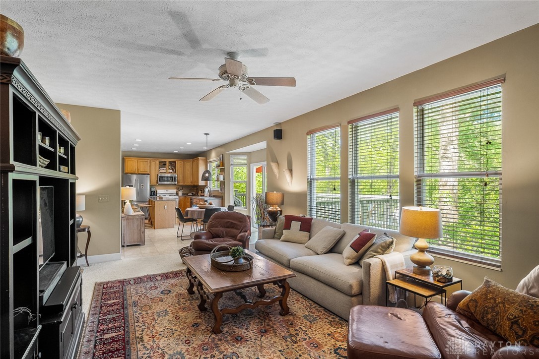 70 Clay Manor Court, Springboro, Ohio image 24