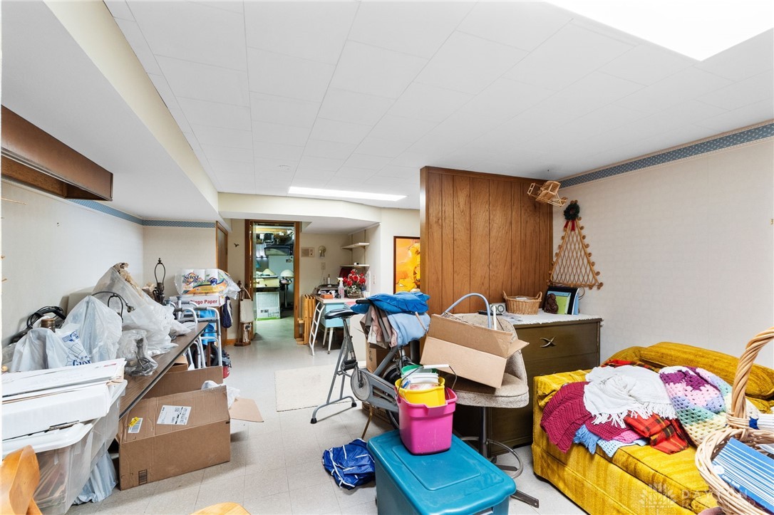 1309 Davis Drive, Fairborn, Ohio image 31