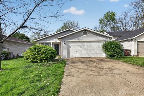 Photo of 3801 Long Lane, Middletown, OH 45044 (MLS # 956436)
