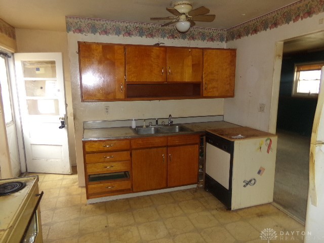 151 W Dayton Yellow Springs Road, Fairborn, Ohio image 5