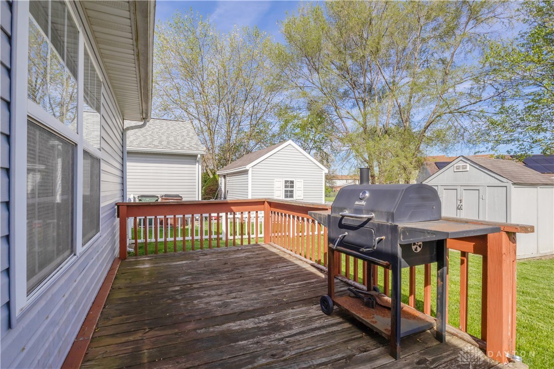 842 Somerset Court, Trenton, Ohio image 25