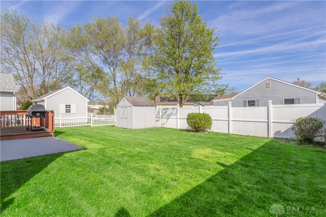 842 Somerset Court, Trenton, Ohio image 26