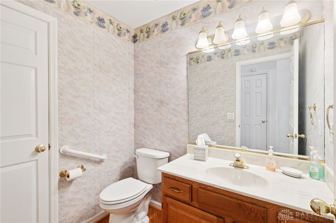 70 Pond Run Circle, Hamilton, Ohio image 20