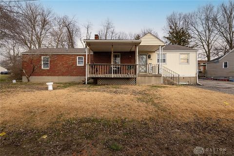 Photo of 1205 Eaton Avenue, Middletown, OH 45044 (MLS # 952466)