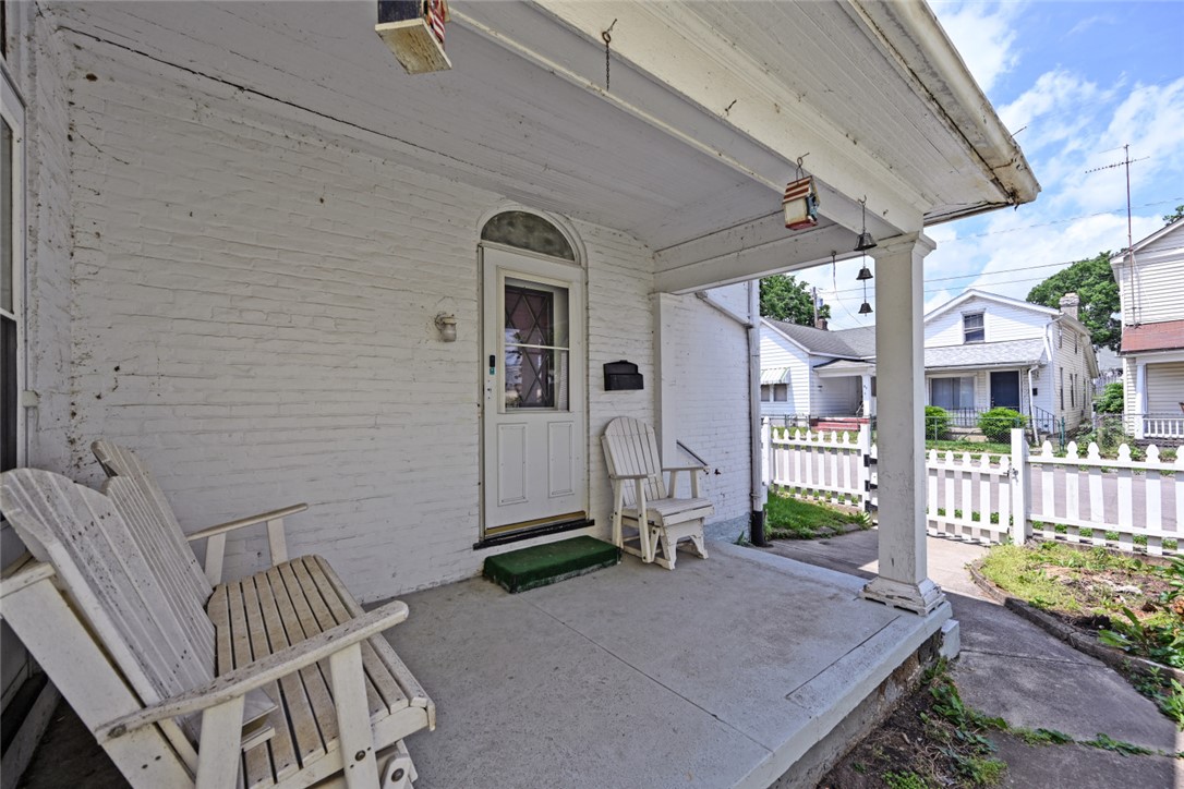38 Neal Avenue