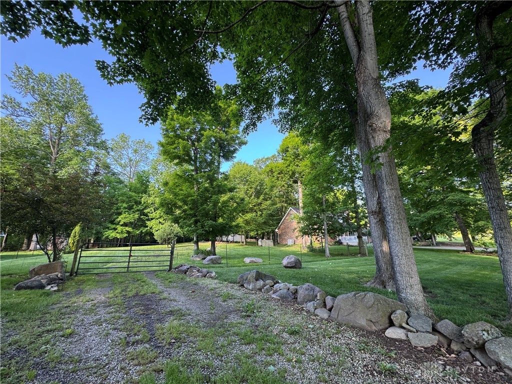 3784 Winston Lane, West Alexandria, Ohio image 32