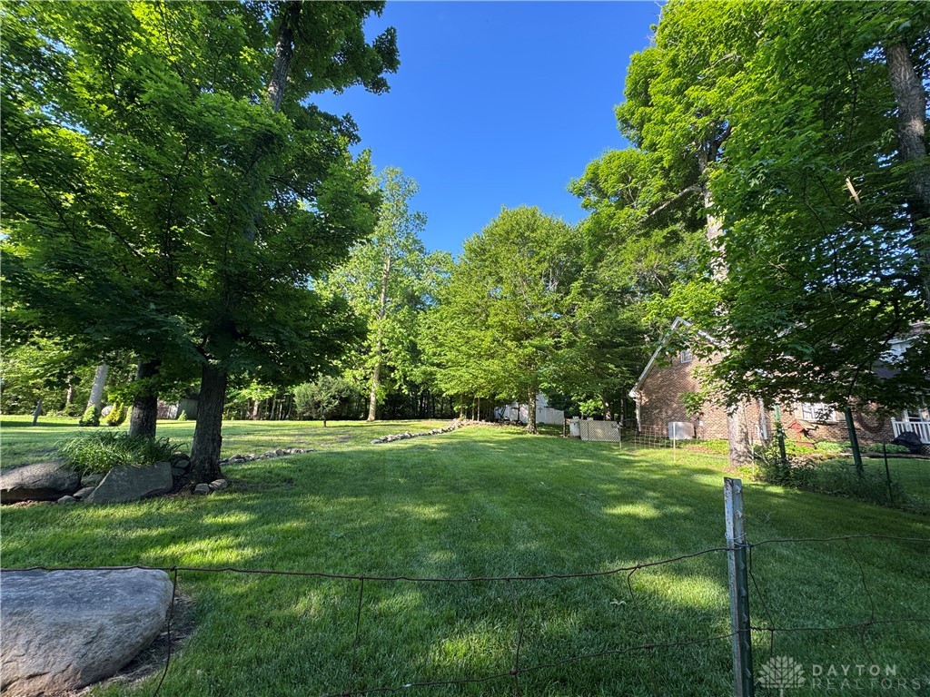 3784 Winston Lane, West Alexandria, Ohio image 4