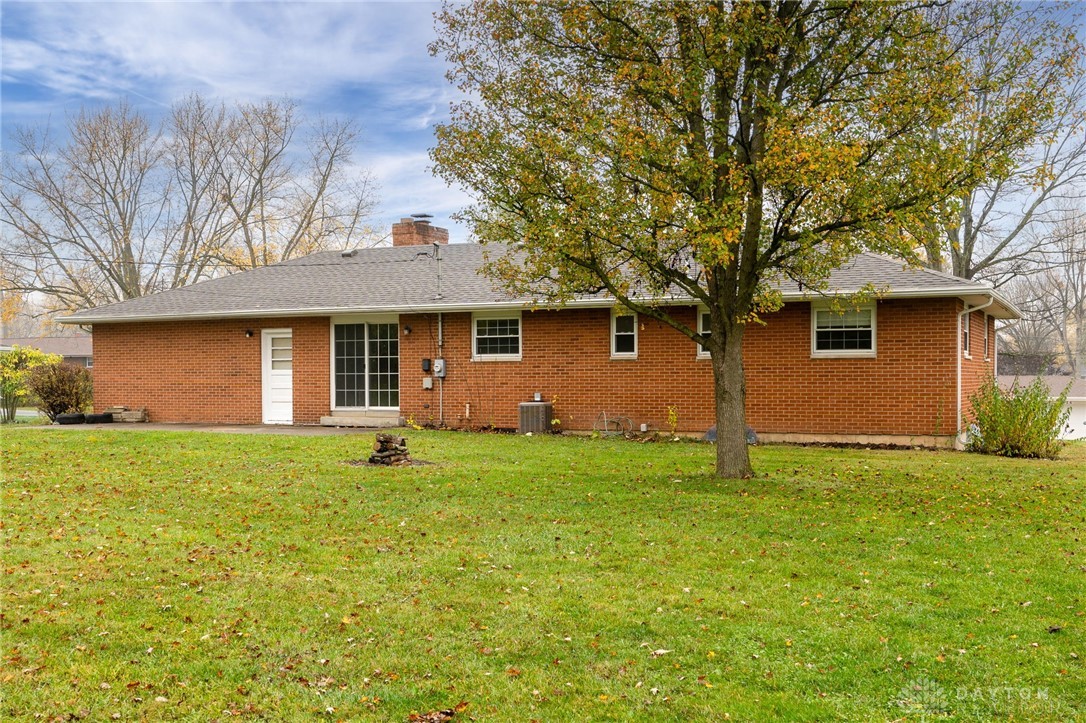 2617 Greene Hills Drive, Beavercreek, Ohio image 38