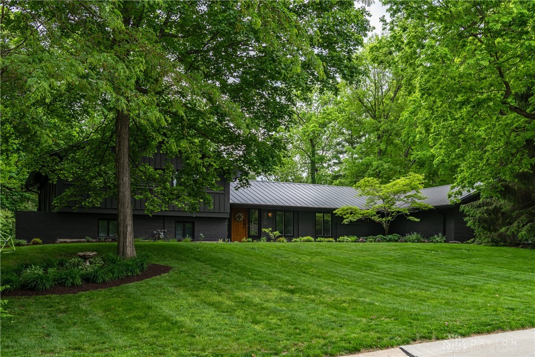 2210 Ridgeway Road, Oakwood, Ohio image 3