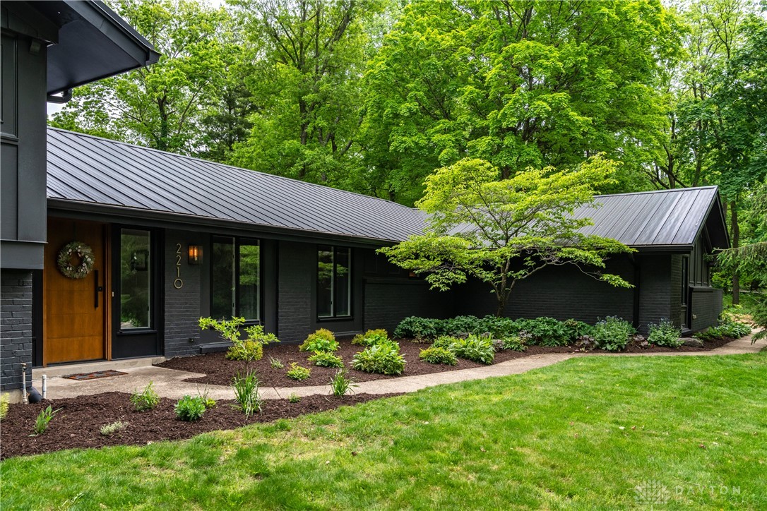 2210 Ridgeway Road, Oakwood, Ohio image 6
