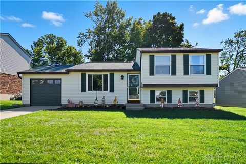 Photo of 3055 Sovereign Drive, Colerain Twp, OH 45251 (MLS # 945552)