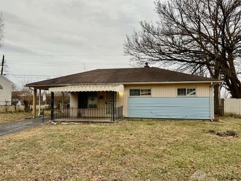 Photo of 4162 Redonda Lane, Dayton, OH 45416 (MLS # 950861)