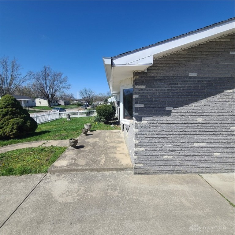 4819 Vanguard Avenue, Dayton, Ohio image 3