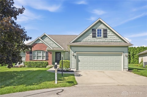 Photo of 2530 Chamomile Court, Troy, OH 45373 (MLS # 969097)