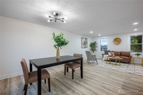 Tiny photo for 7859 Kingsgate Way, West Chester, OH 45069 (MLS # 946194)